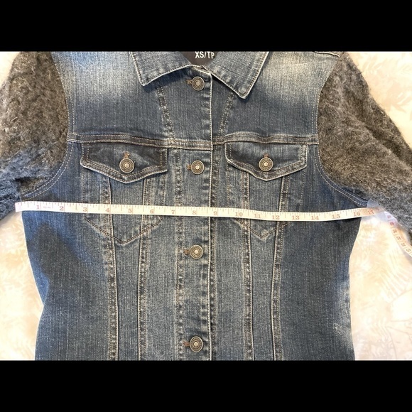 𝅺SILVER JEANS DENIM JACKET WITH SWEATER SLEEVES-XS - Picture 9 of 12